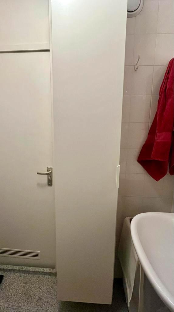 Ikea badkamerkast mat wit hangend godmorgon, Huis en Inrichting, Kasten | Kledingkasten, Zo goed als nieuw, 150 tot 200 cm, Minder dan 50 cm