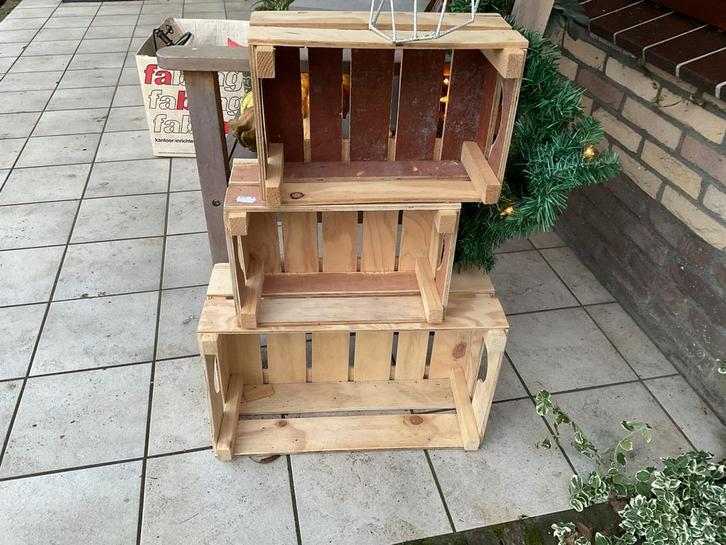 Houten kratten krukjes, bakjes, rekjes enz, Huis en Inrichting, Krukjes, Nieuw, Hout, Ophalen of Verzenden
