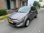 Hyundai I20 1.2i Business Edition AIRCO ELEC RAM NAP APK DEA, Auto's, Hyundai, Origineel Nederlands, Te koop, Zilver of Grijs