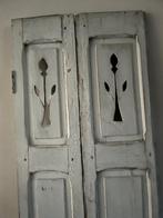 Antieke offwhite hoge dubbele luiken, luik, dubbel luik, Antiek en Kunst, Curiosa en Brocante, Ophalen
