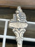 Verzilverd theelepeltje met decoratie, Antiek en Kunst, Ophalen of Verzenden