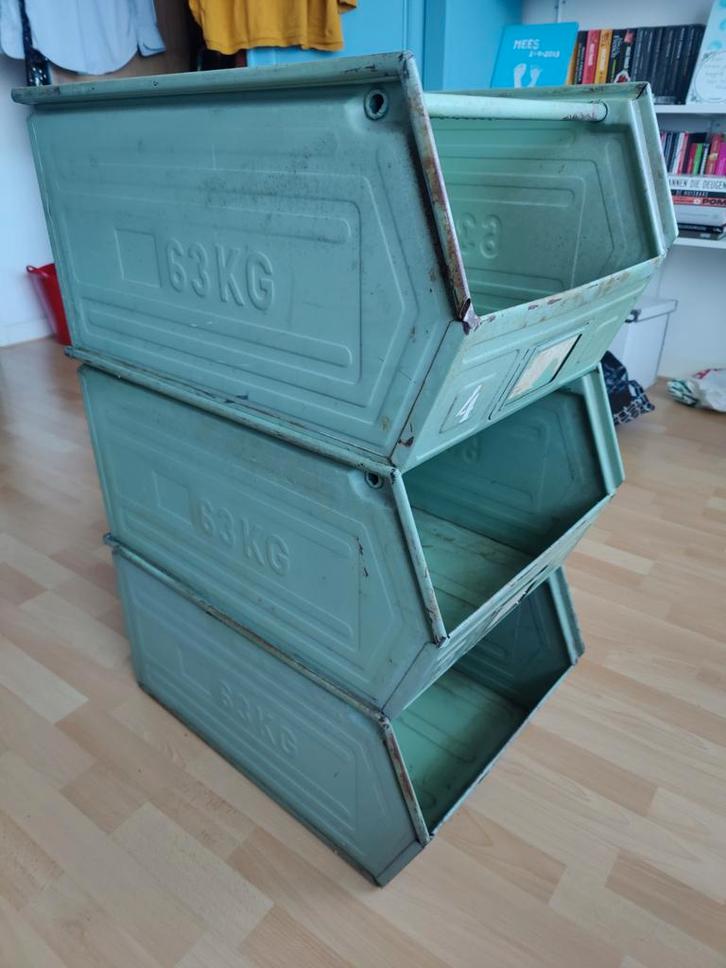Vintage Metalen Bakken - Industrieel Design, Huis en Inrichting, Kasten | Overige, Gebruikt, Ophalen