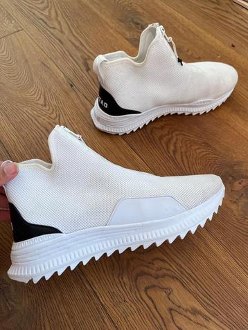 PUMA x OUTLAW MOSCOW Aytao Avid Zip Sneakers beschikbaar voor biedingen