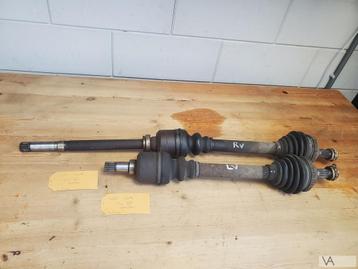 Peugeot 406 1999 - 2004 aandrijfas 2.0 benzine links rechts beschikbaar voor biedingen