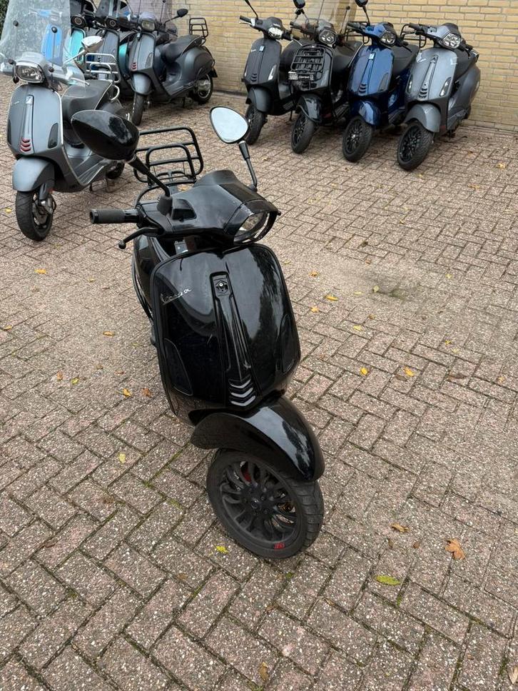 Vespa Sprint E4 2018 snor opknapper, Fietsen en Brommers, Scooters | Overige merken, Gebruikt, Maximaal 25 km/u, Benzine, Ophalen of Verzenden