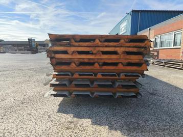 Diverse C-Keuze Sandwichpanelen Dak - Opruiming - € 5/m2 ex beschikbaar voor biedingen