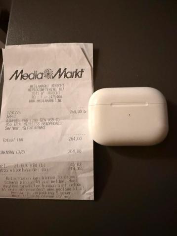 Apple Airpods Pro 2e gen with warranty beschikbaar voor biedingen
