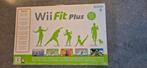 WII Fit Plus Balance Board - ongebruikt, Spelcomputers en Games, Spelcomputers | Nintendo Wii, Ophalen of Verzenden, Zo goed als nieuw