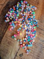 Schattige bedels en polymeer kralen, Ophalen of Verzenden, Bedel