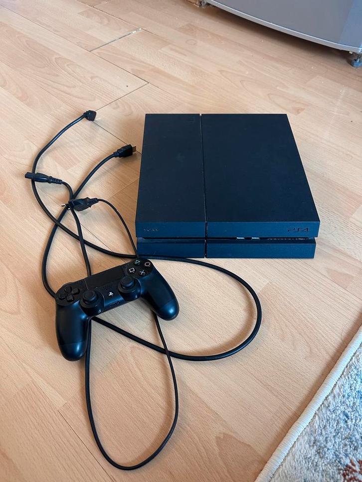PlayStation 4 te koop!, Spelcomputers en Games, Spelcomputers | Sony PlayStation 4, Gebruikt, Original, 500 GB, Met 1 controller