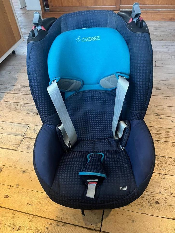 Nette Maxicosi - merk Tobi, Kinderen en Baby's, Autostoeltjes, Gebruikt, Maxi-Cosi, 9 t/m 18 kg, Autogordel, Ophalen