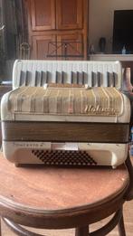 Accordeon hohner concerto III 72 bas, Gebruikt, Met riemen, 72-bas, Hohner