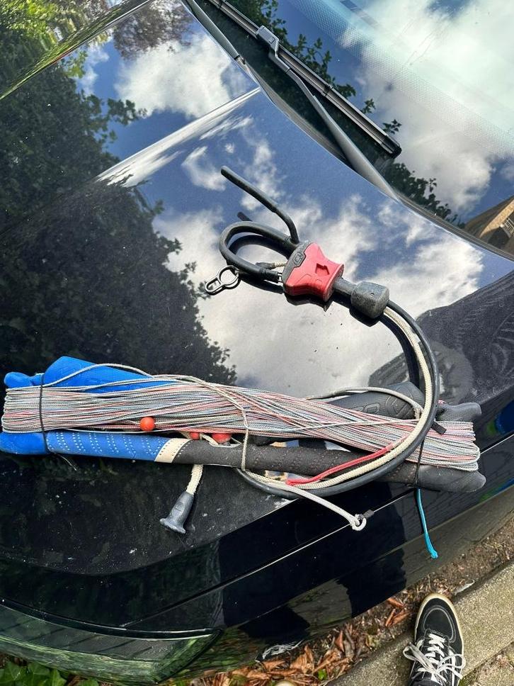 Ozone Contact Bar, Watersport en Boten, Kitesurfen, Gebruikt, Bar, 9 m², Geen board, Ophalen