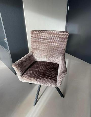Prachtige eetkamer stoelen taupe gemeleerd beschikbaar voor biedingen