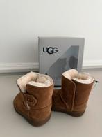 Baby UGG, Ophalen of Verzenden, Zo goed als nieuw, Jongetje of Meisje, Schoentjes
