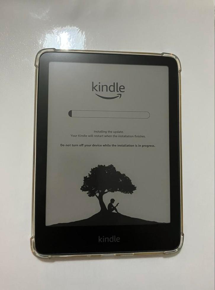 Amazon Kindle Colorsoft Nieuw met Hoesje, Computers en Software, E-readers, Nieuw, 7 inch, Ophalen