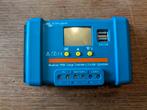 BlueSolar PWM Charge Controller (DUO) LCD&USB, Ophalen of Verzenden, Zo goed als nieuw