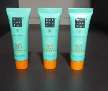 3x Nieuw Rituals Karma Sun face cream SPF30, 10 ml, mini beschikbaar voor biedingen