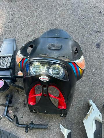 Aprilia sr 50 onderdelen beschikbaar voor biedingen
