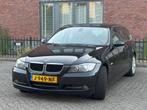 BMW 3-serie Touring 325xi Pano Dak | AC | Navi | nieuwe APK, Auto's, BMW, Automaat, Stof, Gebruikt, 2494 cc