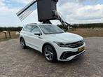 Volkswagen Tiguan 2 x R Line Business - 1.5 TSI - DSG 7, Auto's, 1441 kg, 4 cilinders, 150 pk, Leder en Stof