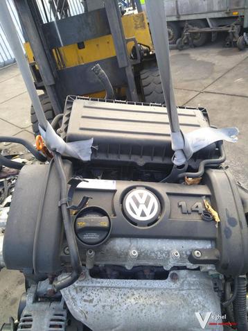  Volkswagen golf 5 motorblok kaal 1.4 benzine 2008  beschikbaar voor biedingen