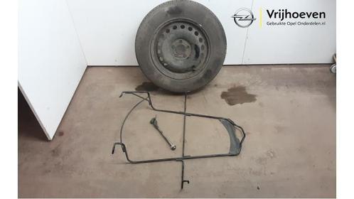 Reservewiel van een Opel Combo (Combo 18-), Auto-onderdelen, Banden en Velgen, Velg(en), Personenwagen, Gebruikt, 3 maanden garantie