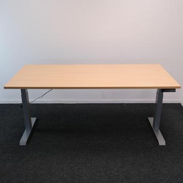Elektrisch zit-sta bureau, 180 x 80 cm,H75/126cm,Beuken BR24 beschikbaar voor biedingen