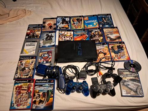 Ps2 phat met games/controllers/8mb stick enz., Spelcomputers en Games, Spelcomputers | Sony PlayStation 2, Gebruikt, Phat, Zwart
