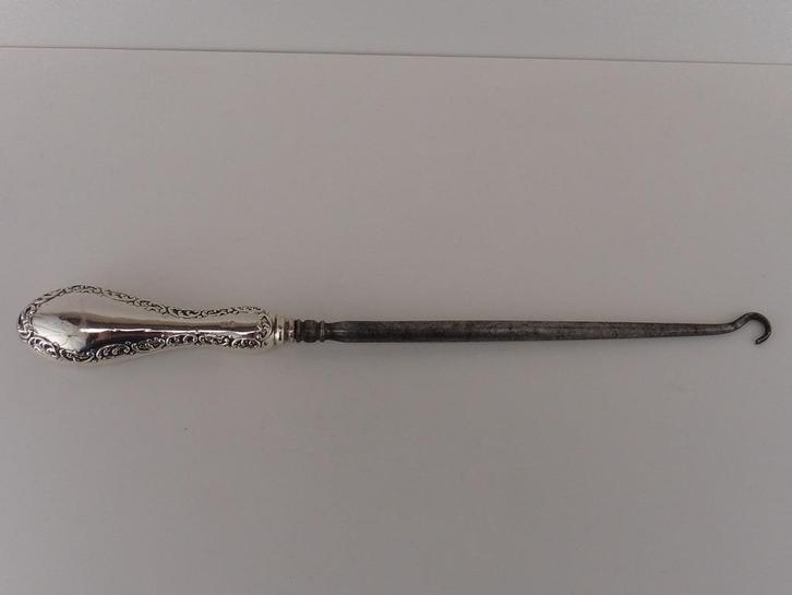 Veter/knoopjeshaak met zilveren heft                    Z289, Antiek en Kunst, Antiek | Goud en Zilver, Zilver, Ophalen of Verzenden