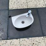 Wastafel met Kraan - 35x25cm, Doe-het-zelf en Verbouw, Sanitair, Ophalen, Gebruikt, Chroom, Wastafel