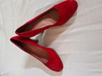 leren suède rode pumps Manfield maat 37, Ophalen of Verzenden, Nieuw, Rood