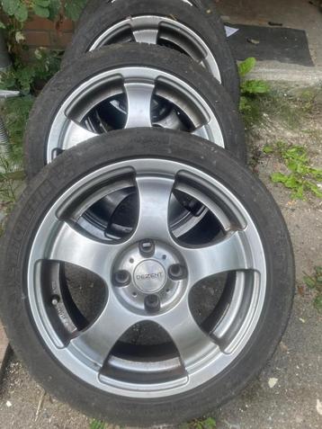 4 Audi Quattro Dezent velgen + Michelin banden beschikbaar voor biedingen