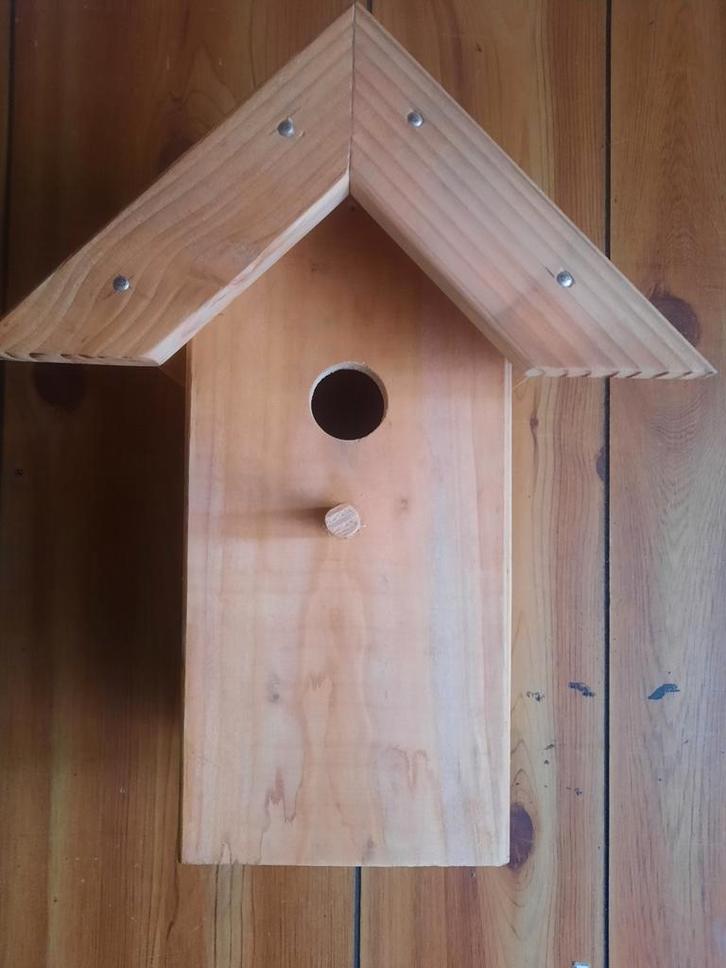 Vogelhuisje of nestkastje, Dieren en Toebehoren, Vogels | Hokken en Kooien, Zo goed als nieuw, Vogelkooi, Hout, Ophalen of Verzenden