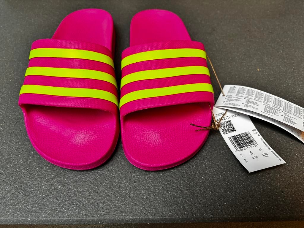Slippers adidas roze geel nieuw maat 37, Ophalen, Zo goed als nieuw, Meisje, Overige typen
