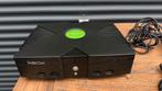 X box classic, Spelcomputers en Games, Spelcomputers | Xbox Original, Ophalen of Verzenden, Zo goed als nieuw, Met 2 controllers