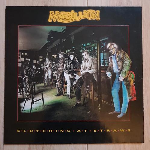 Marillion - Clutching at straws lp vinyl prog rock Fish, Cd's en Dvd's, Vinyl | Hardrock en Metal, Gebruikt, Ophalen of Verzenden