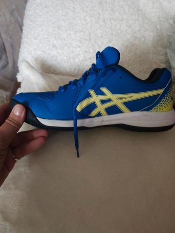Asics Blauw - Maat 42 - Weinig Gedragen beschikbaar voor biedingen