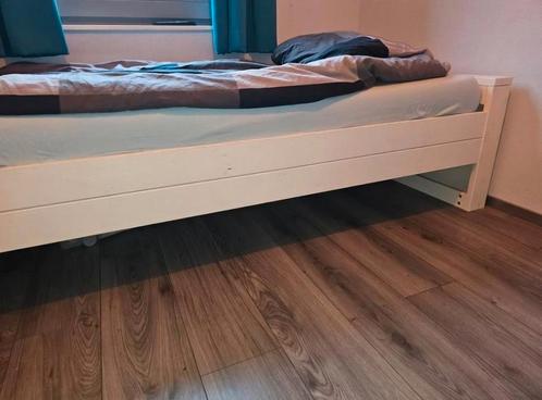Woood bed, wit hout, incl goed matras en lattenbodem!, Kinderen en Baby's, Kinderkamer | Bedden, Gebruikt, 180 cm of meer, 85 tot 100 cm