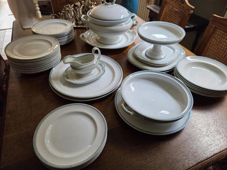 Antiek servies Petrus Regout  Maastricht PEERL, Antiek en Kunst, Antiek | Servies compleet, Ophalen