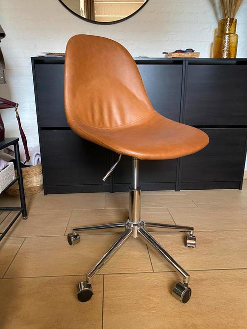 Cognac Bureaustoel JYSK, Huis en Inrichting, Bureaustoelen, Gebruikt, Bureaustoel, Bruin, Ophalen