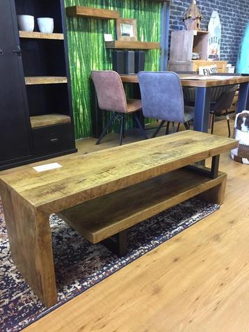 Tv-meubel Mangohout + staal , flexibel neerzetten v.a. 140cm beschikbaar voor biedingen