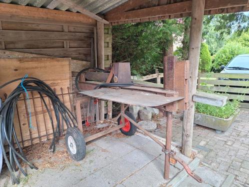 Sterke grote houtklover, Tuin en Terras, Haardhout, Blokken, Overige houtsoorten, Ophalen