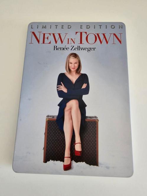 Dvd new in town steelbook, Cd's en Dvd's, Dvd's | Komedie, Romantische komedie, Ophalen of Verzenden