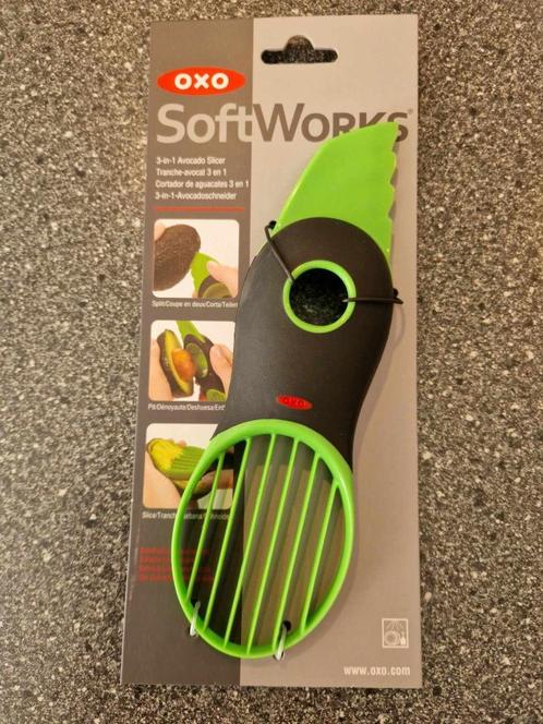 Nieuw oxo softworks avocadosnijder 3-in-1, Huis en Inrichting, Keuken | Keukenbenodigdheden, Nieuw, Ophalen of Verzenden