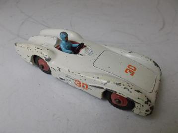 Dinky Toys 237 MERCEDES BENZ RACING CAR +DRIVER 1962 I.g.st. beschikbaar voor biedingen