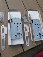 Nemef Slot RVS  Sluitplaat..2 stuks . - Hartafstand 72mm, Doe-het-zelf en Verbouw, Hang- en Sluitwerk, Ophalen, Nieuw, Rvs, Slot