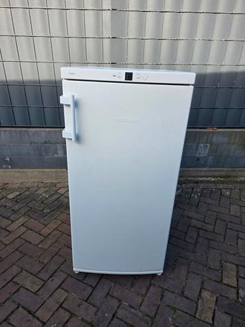 Liebherr vrijstaande 5 laden vrieskast A ++ No Frost System  beschikbaar voor biedingen