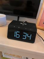 Wekker met Draadloze Oplader - Caliber HCG 019Qi-B, Witgoed en Apparatuur, Wekkers, Ophalen of Verzenden, Zo goed als nieuw, Digitaal