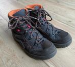 Goede zwart roze Lowa Wandelschoenen Maat 35 bergschoenen, Schoenen, Ophalen of Verzenden, Zo goed als nieuw, Lowa